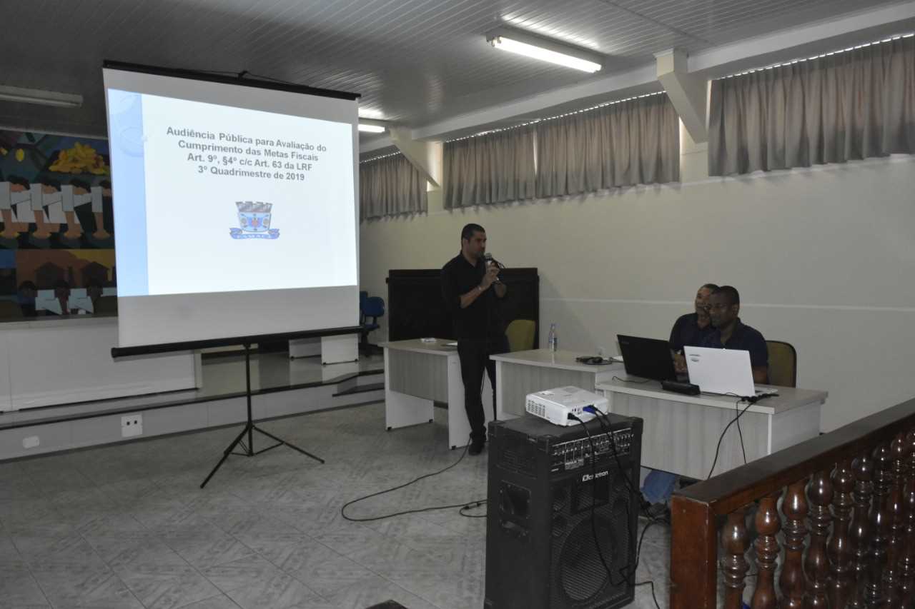 Camacã: Prefeitura realiza Audiência Pública referente ao 3º Quadrimestre de 2019
